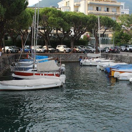 Brezza Di Lago Salò Екстериор снимка