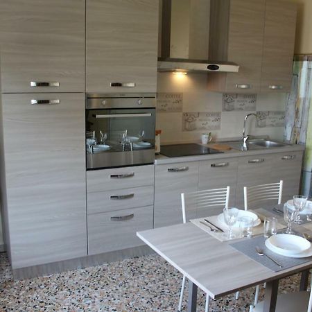 Brezza Di Lago Salò Екстериор снимка